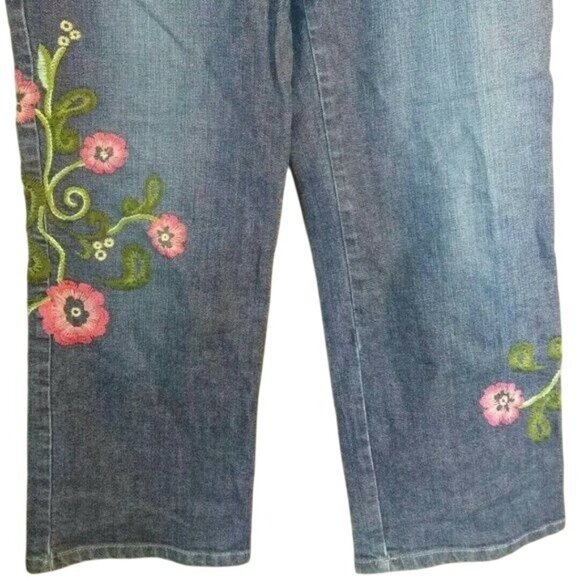 J Jill Jeans Womens Size 2 Floral Embroidered Cropped - Picture 4 of 8